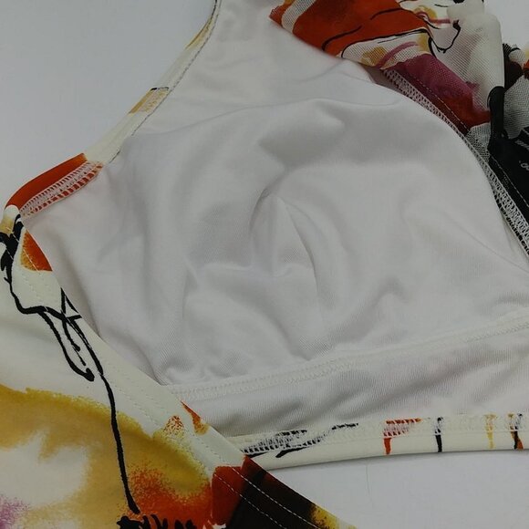 Be Creative Ruffled Floral Bikini Top - Picture 5 of 8